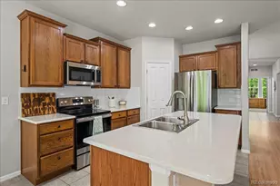 1058 Koss St, Erie, CO 80516 - Photo 7