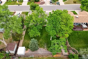 3057 S Alton Ct, Denver, CO 80231 - Photo 9