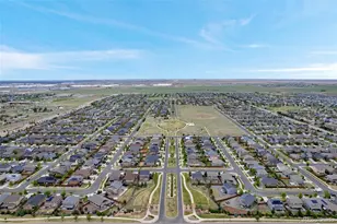 25603 E Byers Dr, Aurora, CO 80018 - Photo 41