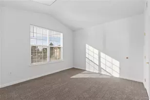 5756 N Genoa Way, Aurora, CO 80019 - Photo 31