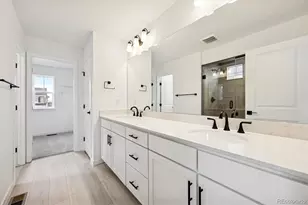 486 S Salida St, Aurora, CO 80017 - Photo 13