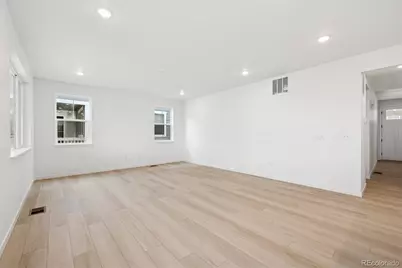 486 S Salida Street, Aurora, CO 80017 - Photo 9