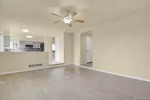 2585 S Truckee Way, Aurora, CO 80013 - Photo 11