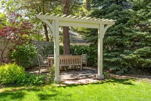 395 N Franklin St, Denver, CO 80218 - Photo 43