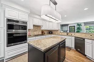7390 Brixham Cir, Castle Pines, CO 80108 - Photo 5