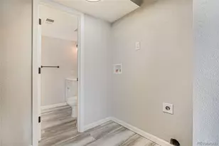 8369 E Briarwood Ave, Englewood, CO 80112 - Photo 21
