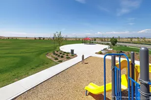 18735 E 98th Ave, Commerce City, CO 80022 - Photo 31