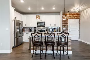 15274 W 64th Ln, Arvada, CO 80007 - Photo 11