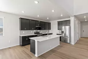 1637 Yampa River Dr, Windsor, CO 80550 - Photo 7