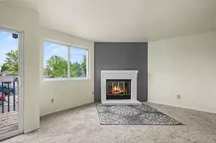 19192 E Wyoming Pl, Aurora, CO 80017 - Photo 3