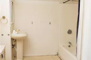 624 W Corona Ave, Pueblo, CO 81004 - Photo 7
