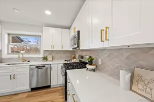 1225 S Honey Way, Denver, CO 80224 - Photo 15