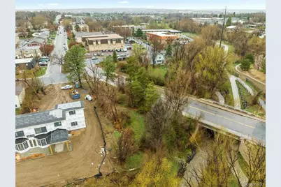 390 W Lehow Avenue, Littleton, CO 80120 - Photo 9