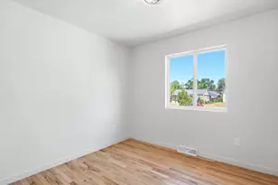 47 N Zenobia St, Denver, CO 80219 - Photo 19