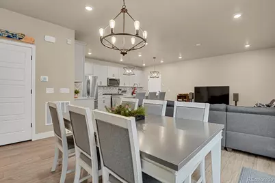 8217 Monte Vista Circle, Littleton, CO 80125 - Photo 11