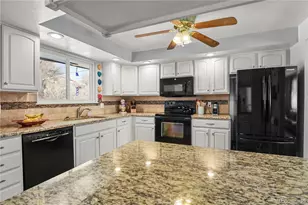 4435 E Hinsdale Pl, Centennial, CO 80122 - Photo 9