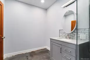 886 Kingston St, Aurora, CO 80010 - Photo 15