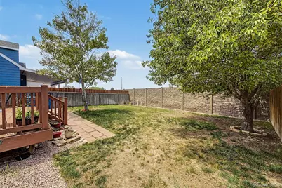 9815 Eagle Creek Circle, Commerce City, CO 80022 - Photo 35
