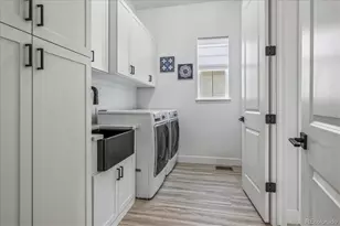 8985 Chalk Creek Pl, Littleton, CO 80125 - Photo 29
