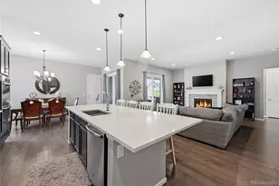 6449 Village Ln, Centennial, CO 80111 - Photo 7