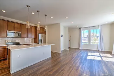 6253 N Liverpool Street, Aurora, CO 80019 - Photo 7