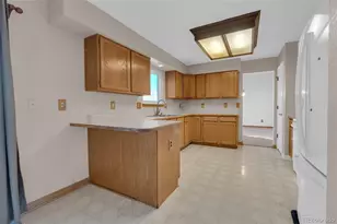 17034 Wellington Dr, Parker, CO 80134 - Photo 9