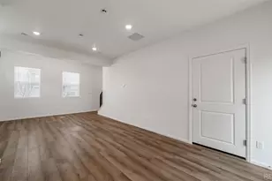 10141 Revere Ct, Commerce City, CO 80022 - Photo 7