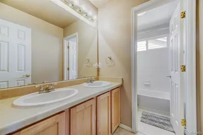 10093 Eagle Valley Way, Highlands Ranch, CO 80129 - Photo 23