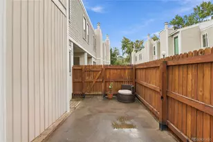 1050 S Monaco St Pkwy, Denver, CO 80224 - Photo 35