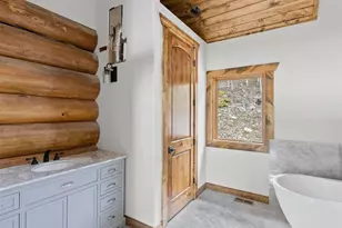 733 Rainbow Rd, Idaho Springs, CO 80452 - Photo 13