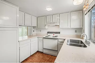 3766 S Mission Parkway #A, Aurora, CO 80013 - Photo 5