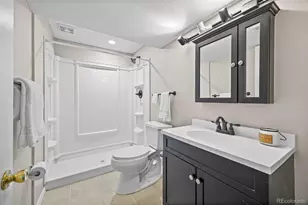 15003 E Idaho Pl, Aurora, CO 80012 - Photo 33