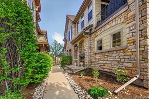 10140 Bluffmont Ln, Lone Tree, CO 80124 - Photo 7