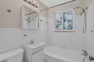 1340 Ivanhoe St, Denver, CO 80220 - Photo 17