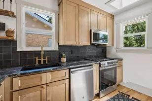 2589 N Glencoe St, Denver, CO 80207 - Photo 15