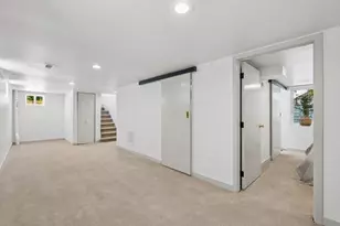 2589 N Glencoe St, Denver, CO 80207 - Photo 29