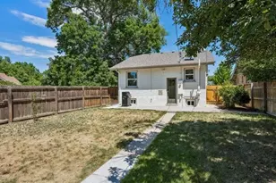 2589 N Glencoe St, Denver, CO 80207 - Photo 27