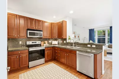 2816 Syracuse Court, Denver, CO 80238 - Photo 7