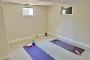 647 S Jasmine Way, Denver, CO 80224 - Photo 9