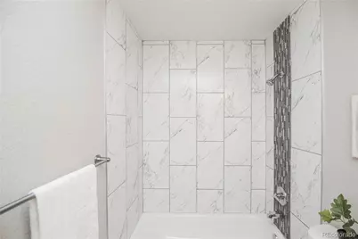 5553 Yost Court, Denver, CO 80239 - Photo 11