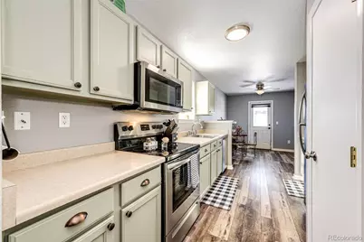 2891 Rose Hill Street, Strasburg, CO 80136 - Photo 9