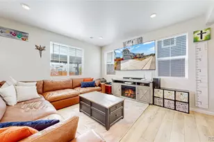 6220 Easton Ave, Frederick, CO 80504 - Photo 7