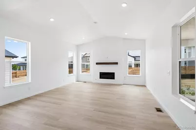 5588 Tamarack Avenue, Firestone, CO 80504 - Photo 7