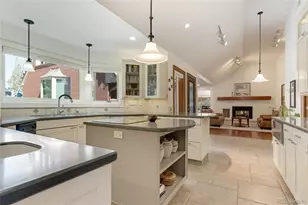 5 Porcupine Ln, Littleton, CO 80127 - Photo 7