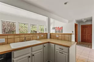 12183 Arnett Ranch Rd, Littleton, CO 80127 - Photo 9