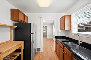 1423 S University Blvd, Denver, CO 80210 - Photo 15