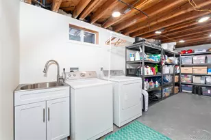 246 Lansing St, Aurora, CO 80010 - Photo 31