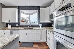 25150 E Ottawa Dr, Aurora, CO 80016 - Photo 11