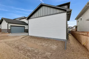 21047 E 62nd Dr, Aurora, CO 80019 - Photo 33