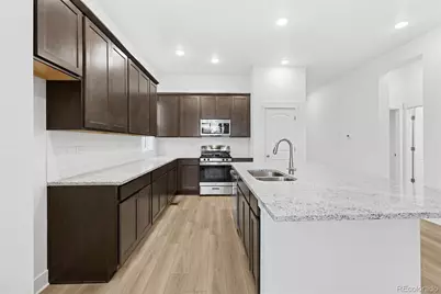 21047 E 62nd Drive, Aurora, CO 80019 - Photo 9